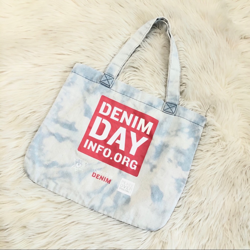 🔴SOLD🔴 GUESS Jeans Bleach Dye Hand Bag - Picture 2 of 8